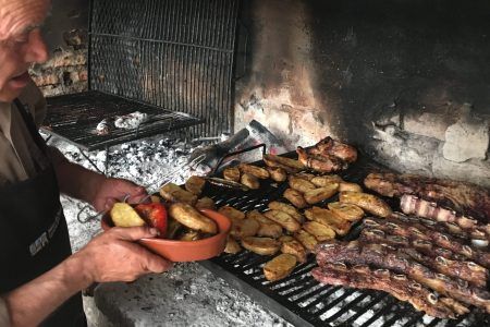 Argentinische Zubereitung von Asado