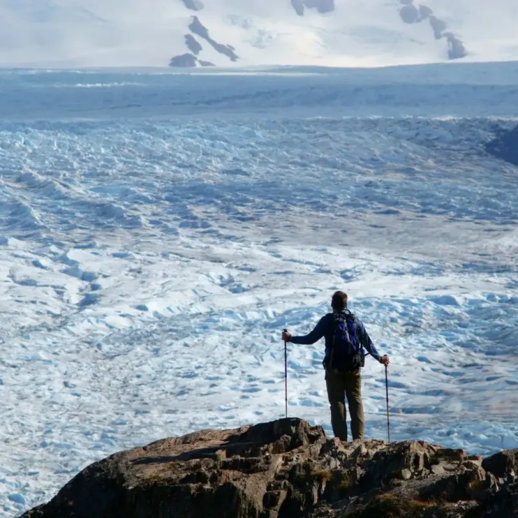 Vista panorámica desde el mirador al glaciar Gray