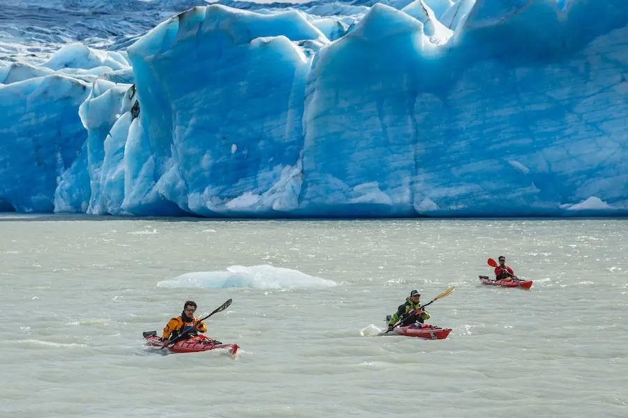 Kajak auf dem Grey Glacier