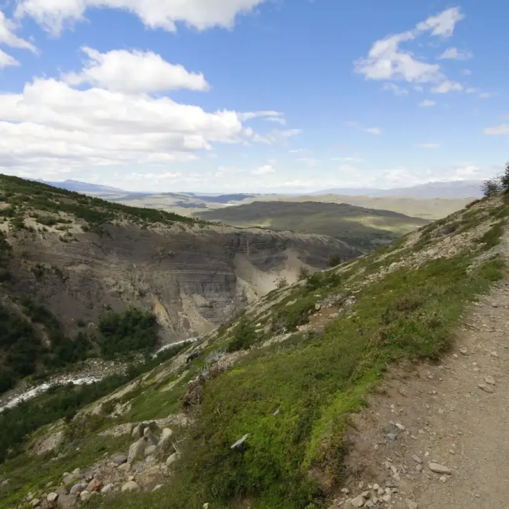 Découvrez la beauté sauvage de la Patagonie lors de la randonnée W Trek.