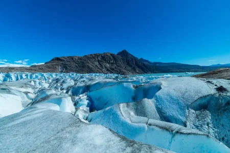 Les scènes panoramiques du glacier de Viedma révèlent sa vaste étendue glacée.