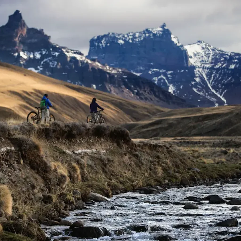 Explore stunning landscapes on two wheels.