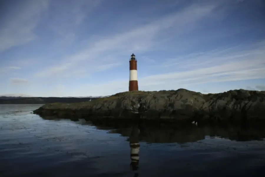 De vuurtoren Les Éclaireurs in het Beaglekanaal, Ushuaia