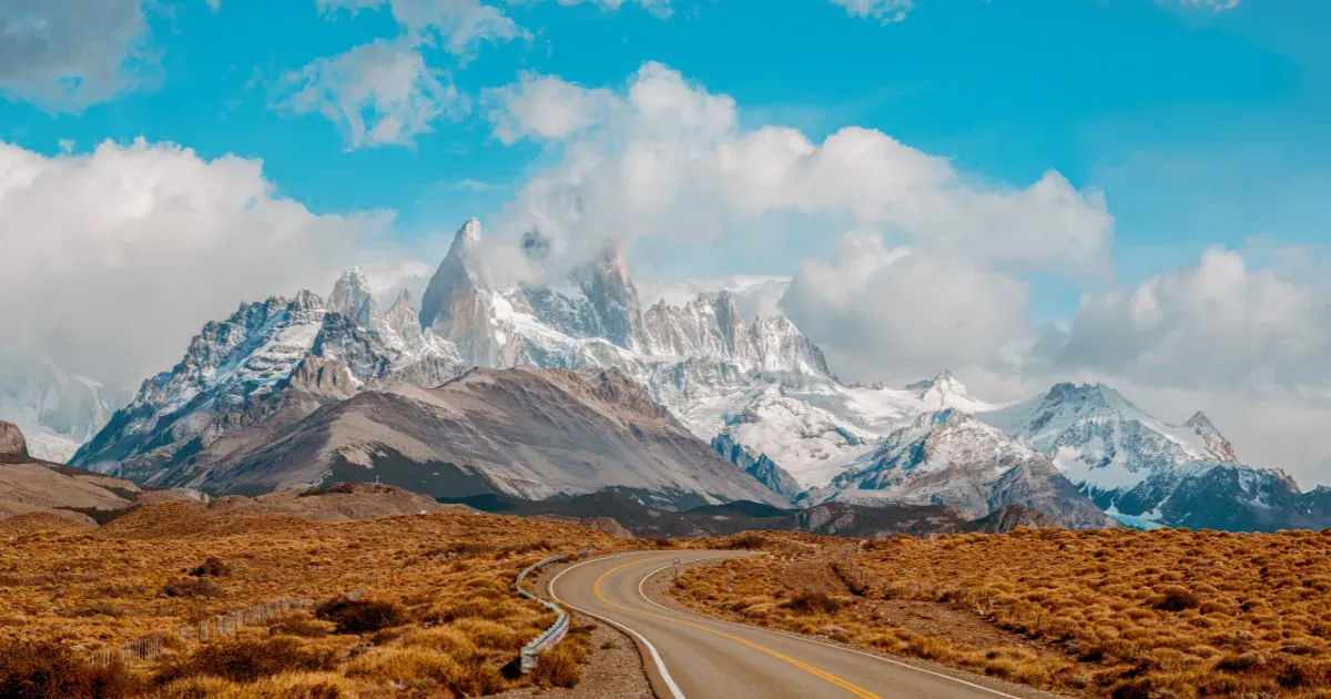 Patagonian road leading to the Fitz Roy massif
